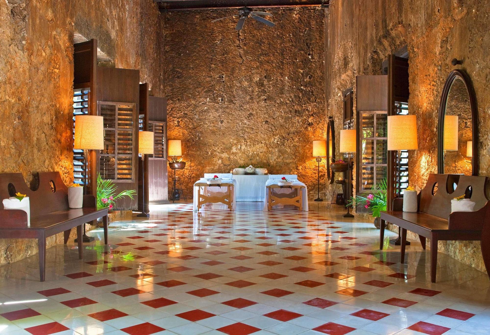 Hacienda Uayamon Hotel Interior photo